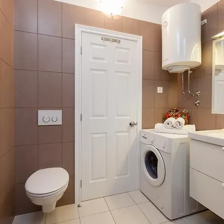 Volicija Villa Makarska