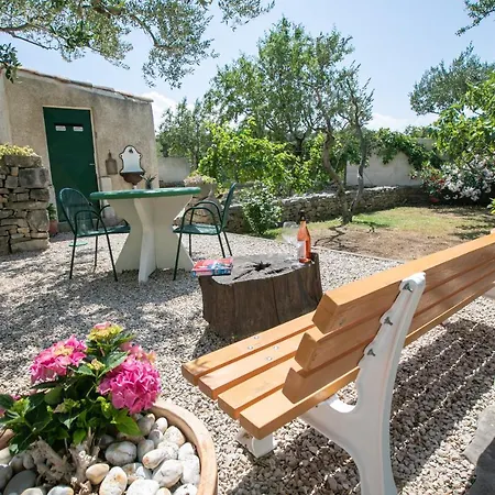 Villa Volicija